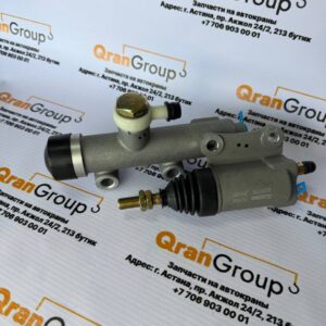 Цилиндры газа кабины оператора